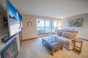 Saints John 2549 by SummitCove Lodging